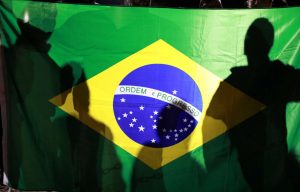 Governo brasileiro envia questionário para exchanges do país focado em lavagem de dinheiro