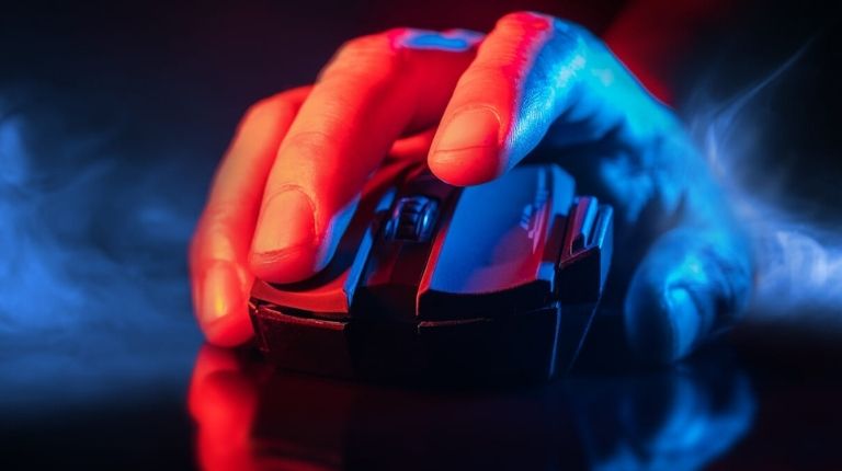 Play to Earn: Uma nova tendência no mercado de criptoativos