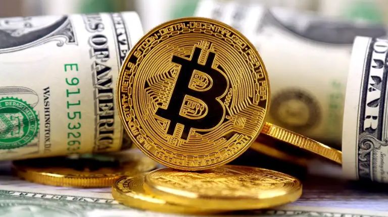 Baleias do Bitcoin na mínima de 3 anos; investidores de varejo na ATH