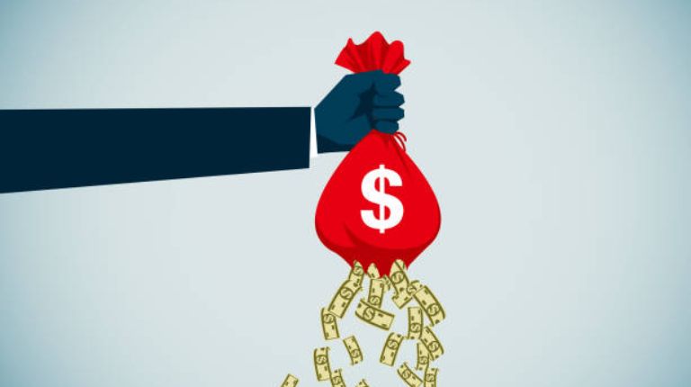 De mais de $ 620.000 a $ 10: o investimento malsucedido em NFT de Logan Paul