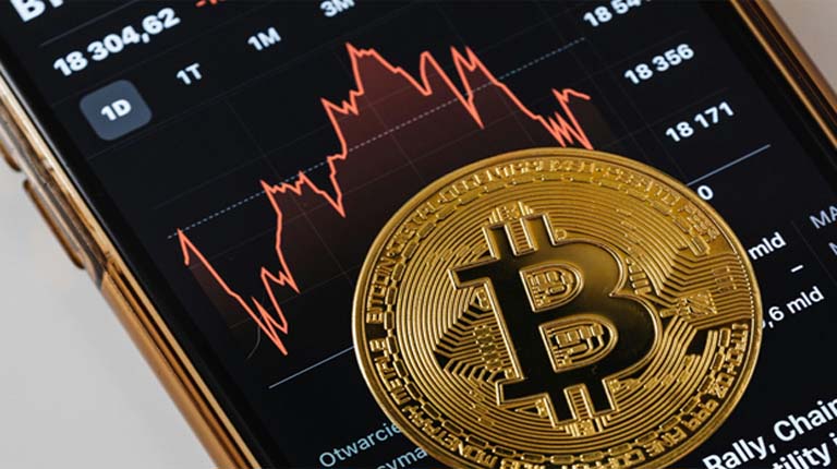 O bitcoin agora é um dos assuntos mais buscados por quem está de olho no mercado de criptomoedas.