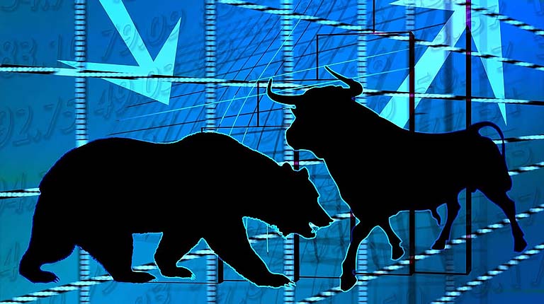 Bitcoin demonstra resiliência. ETH e DOGE sobem.Traders cautelosos